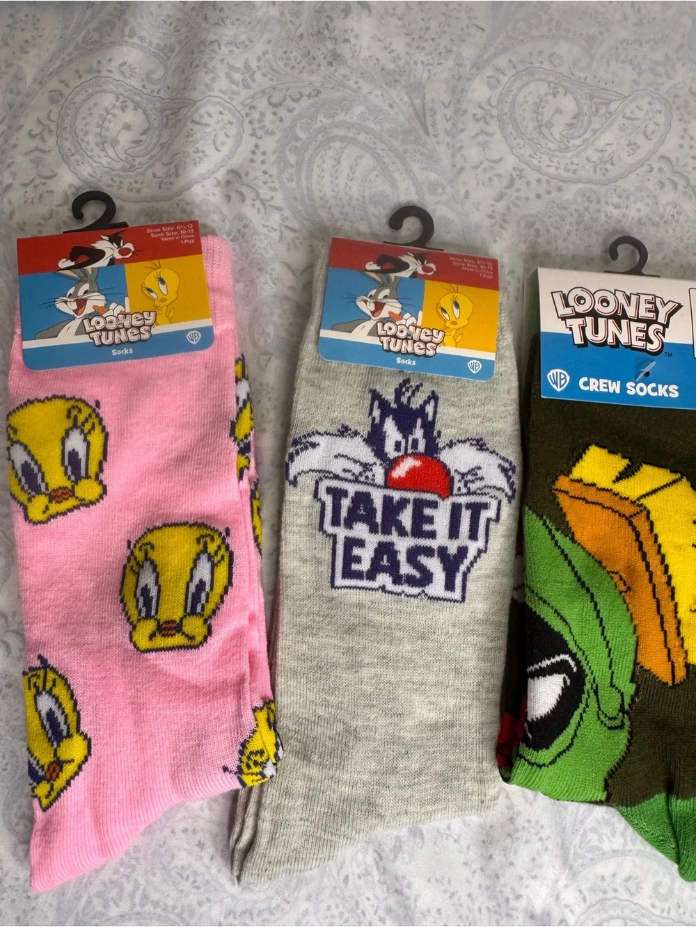 Warner Bros. Unisex Crew Socks Set - Tweety, Sylvester, Marvin the Martian, Bugs